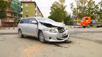 Toyota Corolla Fielder и Toyota Land Cruiser столкнулись в Южно-Сахалинске, Фото: 5