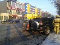 Две "Тойоты" столкнулись утром 6 февраля в Южно-Сахалинске, Фото: 9