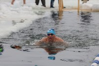 Сахалинские пловцы сразились за Кубок по холодовому плаванию, Фото: 26