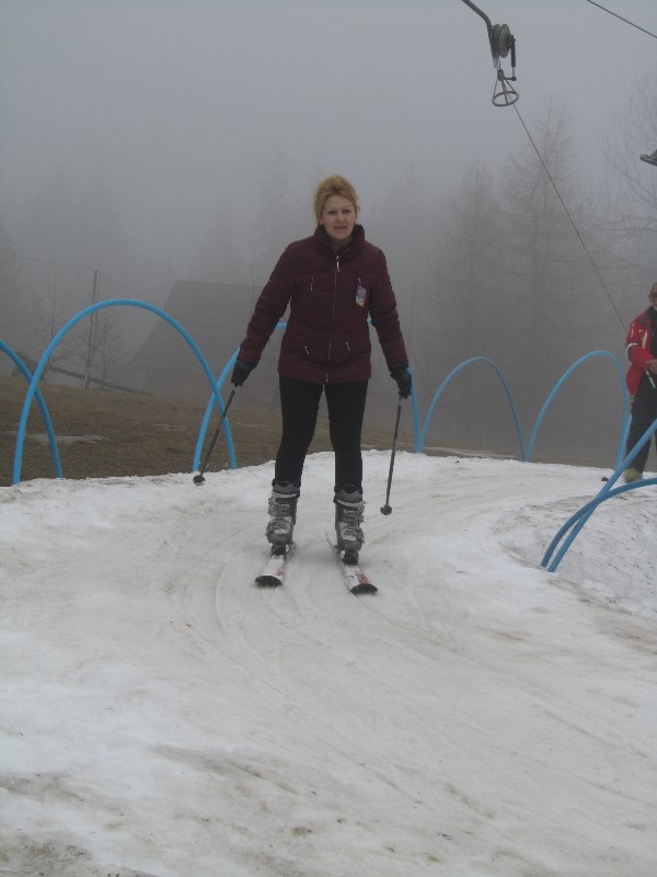 Стою на асфальте я в лыжи обутая. То ли лыжи не едут, то ли я......
гора Губалувк. Закопане. Польша