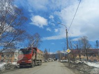 Провоцирует ДТП: местный житель устроил стоянку на дороге в Ново-Александровске, Фото: 3