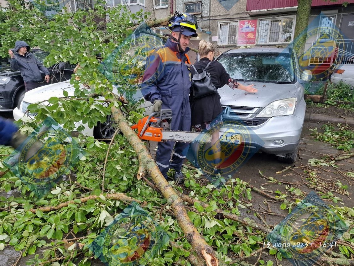 На Сахалине девушка не смогла снять кольцо с пальца и вызвала спасателей -  Новости Сахалинской области. Происшествия – Фотогалерея, фото 9 - ASTV.ru