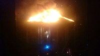 Линия электропередач вспыхнула из-за пожара в Холмске, Фото: 11
