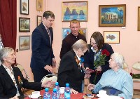 Памятные медали вручают ветеранам в Южно-Сахалинске, Фото: 4