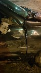 Неизвестный врезался в припаркованную машину и скрылся с места ДТП в Корсакове, Фото: 1