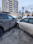 Очевидцев столкновения Toyota RAV4 и Toyota Corolla Fielder ищут в Южно-Сахалинске, Фото: 2