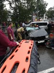 В серьезной аварии в Южно-Сахалинске пострадали несколько человек, Фото: 14