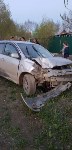 Toyota Ist снесла опору электроосвещения в Южно-Сахалинске, Фото: 1