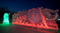 Девять композиций изо льда и шесть снежных фигур украсили берег озера Верхнего в парке, Фото: 5