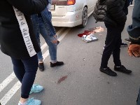 На пешеходном переходе в Южно-Сахалинске  автомобиль сбил женщину, Фото: 3