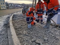 На строящемся путепроводе в Долинске укладывают асфальт, Фото: 6