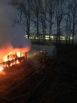12 пожарных тушили полыхающую в Тымовском баню, Фото: 2