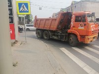 В Южно-Сахалинске КамАЗ сбил женщину, Фото: 2