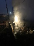 12 пожарных тушили полыхающую в Тымовском баню, Фото: 8