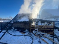 Частная баня сгорела в Александровске-Сахалинском, Фото: 4