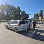 Очевидцев ДТП на перекрёстке двух проспектов ищут в Южно-Сахалинске, Фото: 1