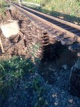 Железную дорогу в Макаровском районе продолжают расчищать и укреплять, Фото: 2