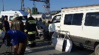 В Южно-Сахалинске пожилой водитель иномарки попал в аварию из-за инсульта, Фото: 18
