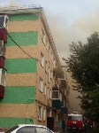Крыша дома на улице Ленина загорелась в Южно-Сахалинске, Фото: 3