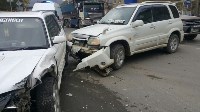 Женщина пострадала при столкновении Suzuki Escudo и Subaru Forester в Южно-Сахалинске, Фото: 3