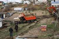 Грузовик врезался в жилой дом в Корсакове, Фото: 1