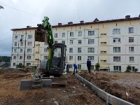 До конца октября в Корсакове отремонтируют 13 дворов, Фото: 1