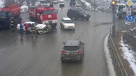 Седан и бензовоз столкнулись в Южно-Сахалинске, Фото: 8