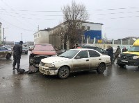 Женщина пострадала при столкновении иномарок в Холмске, Фото: 1