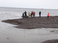 Двух подростков на пенопласте унесло  в море у берегов Сахалина, Фото: 2