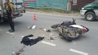 Мопед врезался в грузовик в Южно-Сахалинске, Фото: 6