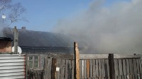Частный дом горит в Южно-Сахалинске, Фото: 7