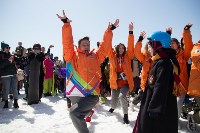 Полсотни сахалинцев съехали в ярких костюмах по склонам "Горного воздуха", Фото: 15