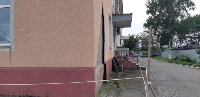 С фасада детского сада в Соколе отваливается облицовка, Фото: 2