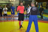Чемпион мира по кикбоксингу Максим Воронов провел мастер-класс для сахалинских бойцов, Фото: 21