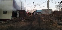 Пристройка к кафе "Лизгистан" загорелась в Корсакове, Фото: 2