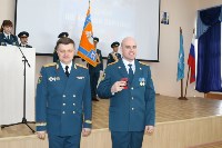 Шестерых сахалинских пожарных наградили медалями «За отвагу на пожаре», Фото: 8