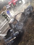 Машина вспыхнула при ДТП в пригороде Южно-Сахалинска, Фото: 2
