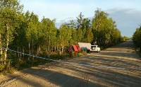 Грузовик вылетел в кювет в Тымовском районе, Фото: 3