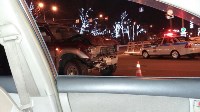 Два "Ленда" столкнулись на перекрестке в Южно-Сахалинске , Фото: 3