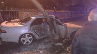 Toyota врезалась в столб в Южно-Сахалинске, Фото: 3
