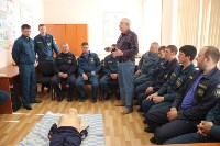 Сахалинских мэров научили надевать защитные костюмы и респираторы, Фото: 9