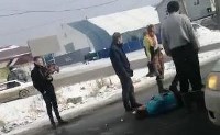 Универсал сбил женщину на Холмском шоссе в Южно-Сахалинске, Фото: 1