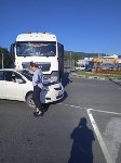 Очевидцев столкновения большегруза и легковушки ищут в Южно-Сахалинске, Фото: 2