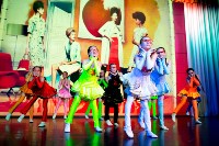 На сцену дома культуры в Южно-Сахалинске вышли 80 танцоров, Фото: 16
