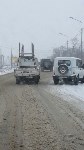 Легковой автомобиль и машина медслужбы столкнулись в Южно-Сахалинске, Фото: 1