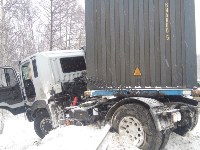 Две серьезные аварии произошли на Корсаковской трассе днем 4 февраля, Фото: 9