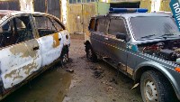 На территории ОВД Анивы подожгли автомобиль, Фото: 1