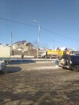 Бензовоз и легковушка столкнулись в Южно-Сахалинске, Фото: 3
