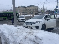 Очевидцев аварии на перекрёстке улиц Комсомольской и Емельянова ищут в Южно-Сахалинске, Фото: 6