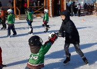 Мастер-класс для любителей хоккея прошел на площади Ленина в Южно-Сахалинске, Фото: 19